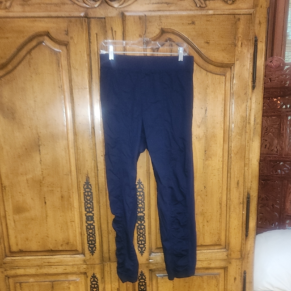 XCVI Core By Wearables Navy Alexa Ruched Legging Navy 2x Gently Used